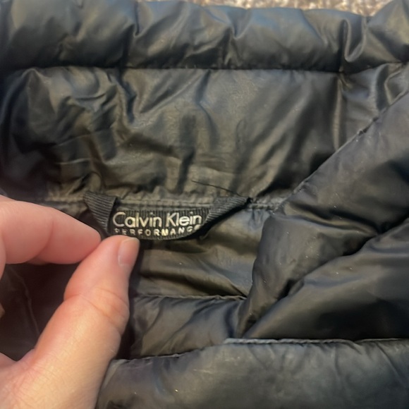 Calvin Klein Performance Black Vest - Picture 3 of 10